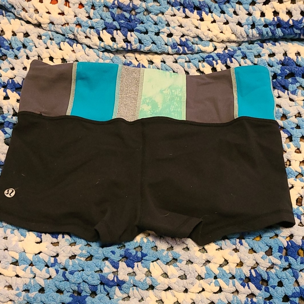 Lululemon shorts - Picture 2 of 2